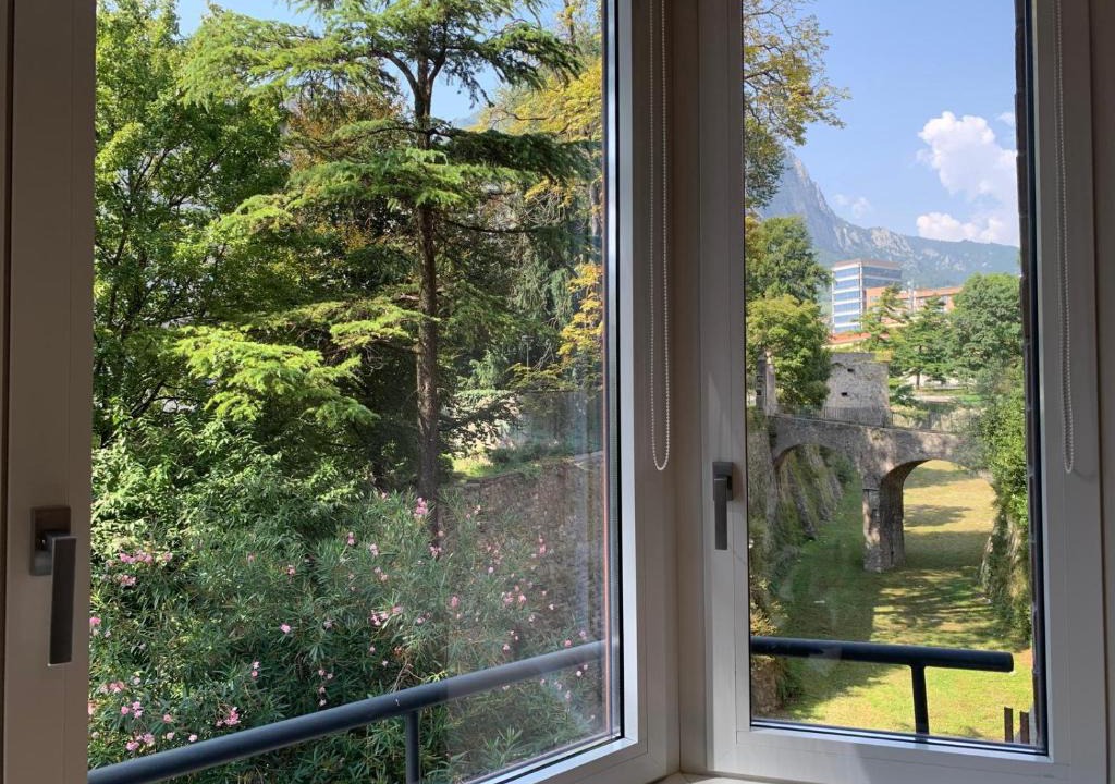 Lecco Apartment | Old Walls Panorama Apt