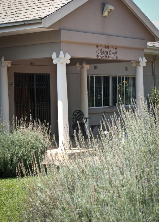 Lephalale House | Olden Rose Place