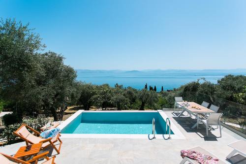 Benitses Villa | oliva e mare luxury suite