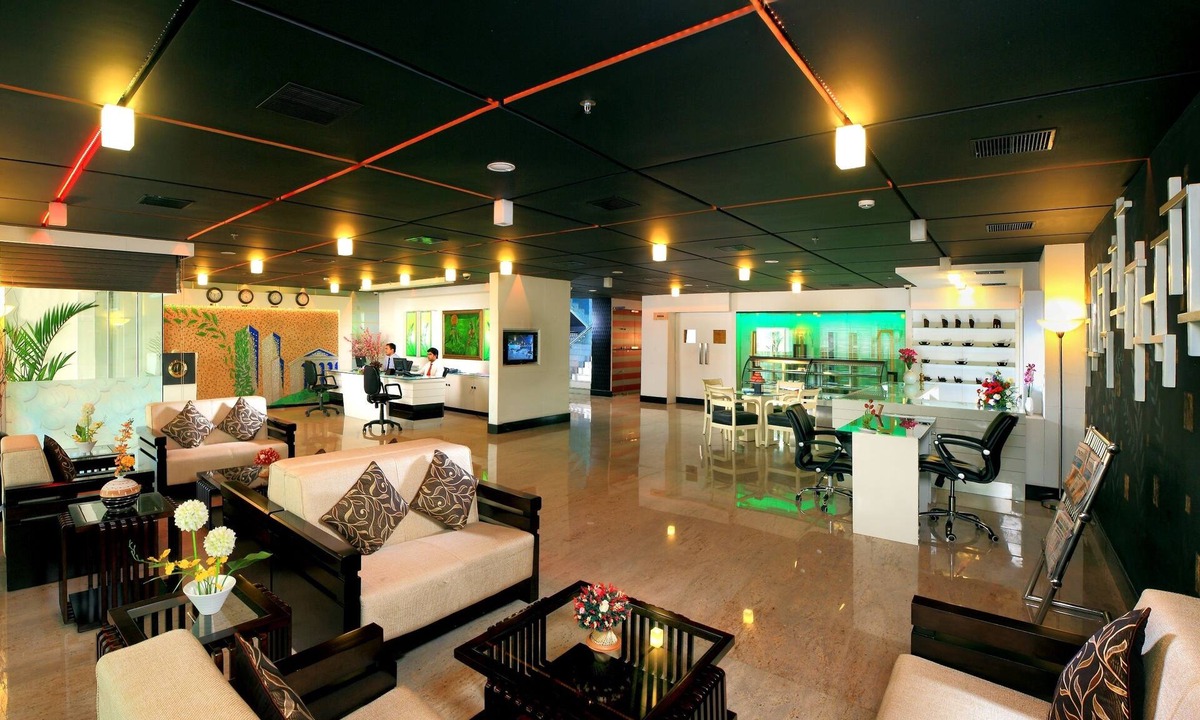 Kakkanad Hotel | Olive Eva