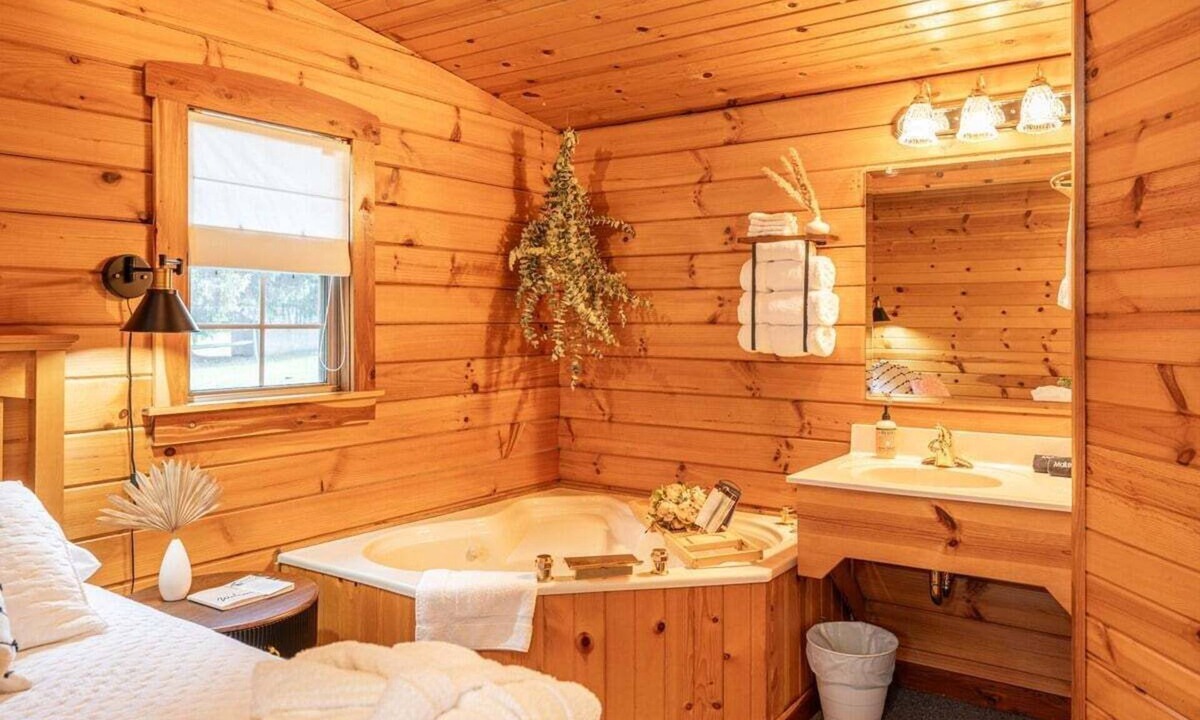 Millersburg Cabin | Olive Leaf/Fields of Home