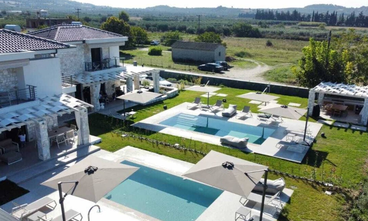 Kassandra Villa | Olive Residence