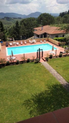 Impruneta Apartment | Olive Tree Apartment