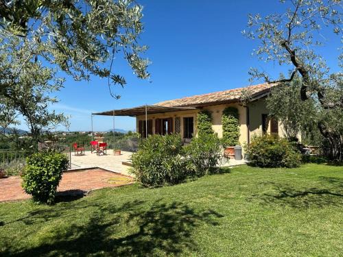 Monteleone Sabino House | Olivella e Oleandra