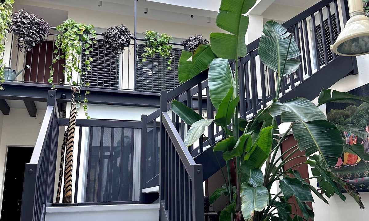 Pavia House | OMA Residence