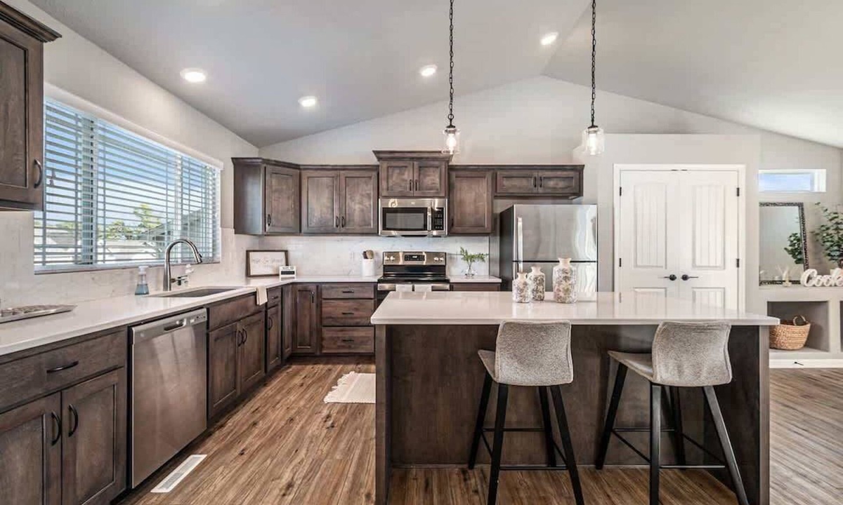 Elkhorn House | Omaha Charm! Cozy Comfort home in the heartland