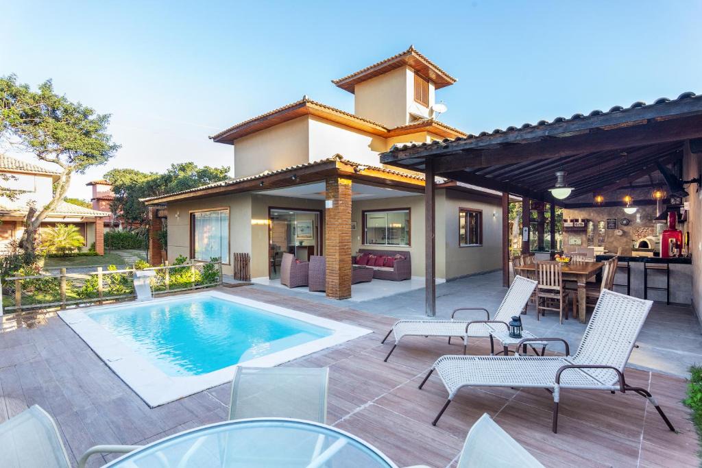 Praia Rasa House | Omar do Rio - Casa Duplex Moderna com Área Gourmet e Piscina Privativa, 4 Suítes no Condomínio completo Laguna e Mare, em Manguinhos, Internet 400mbps, Smart TV e Garagem - CLM 20