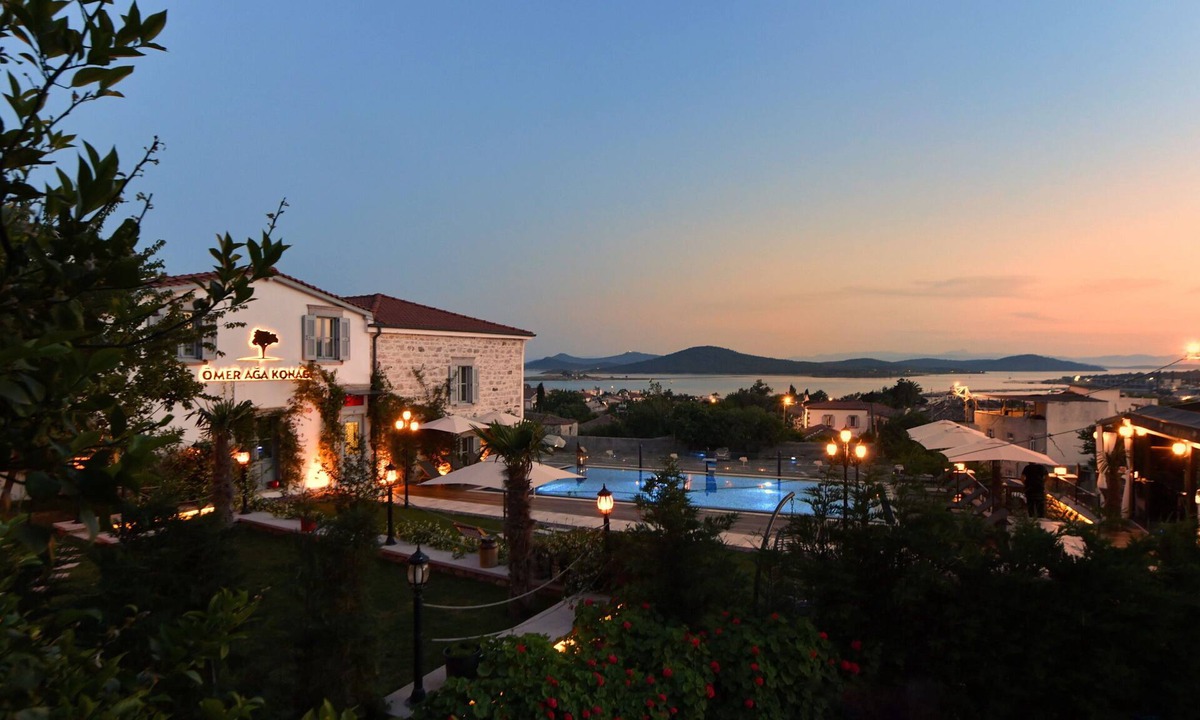 Ayvalik Hotel | Omer Aga Konagi
