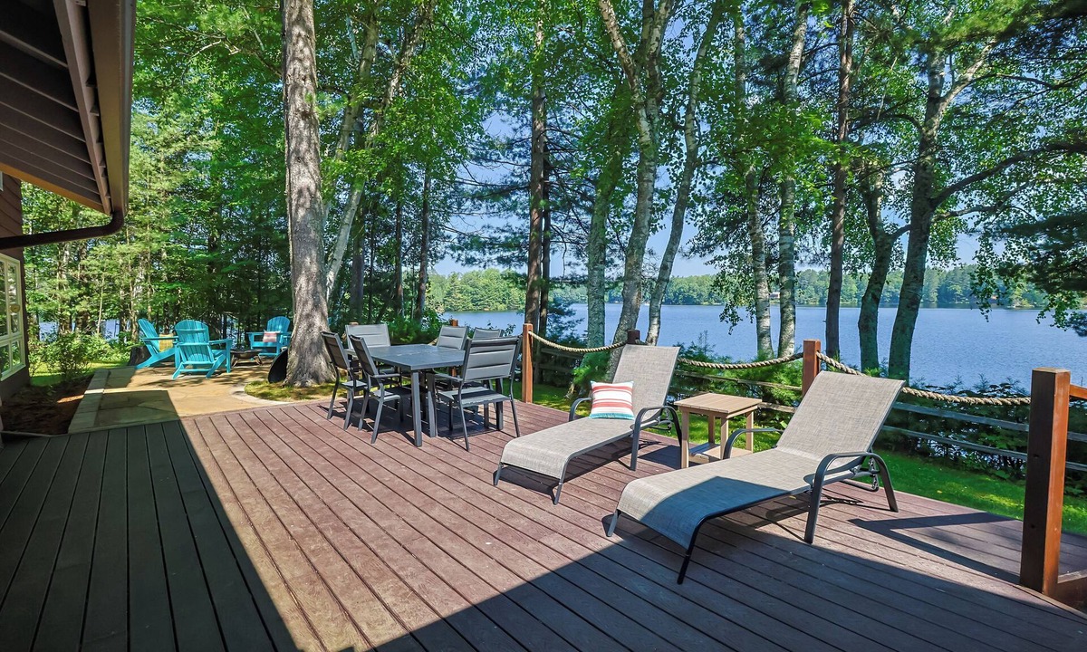 Manitowish Waters Cabin | On MW Chain! 8 beds! Dogs Welcome!