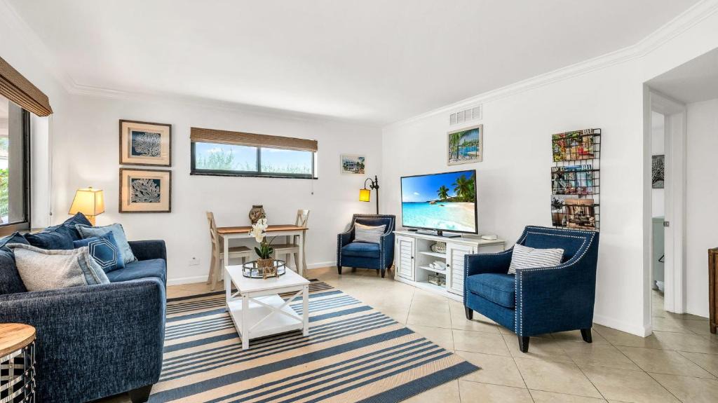 Juno Beach Apartment | ON The Beach Juno! Modern Lux Seaside!
