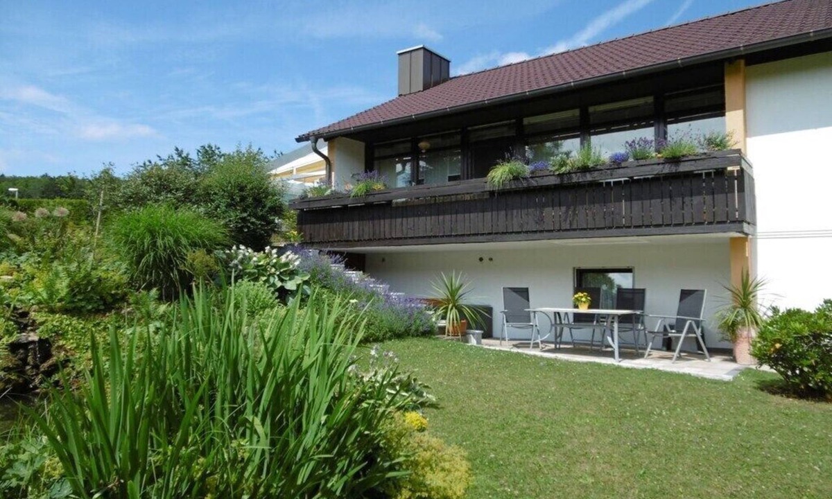 Ebermannstadt House | One-bedroom apartment