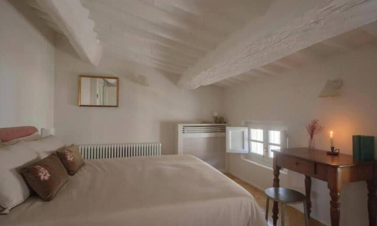 Lucca Historical Center Apartment | One Bedroom Apartment