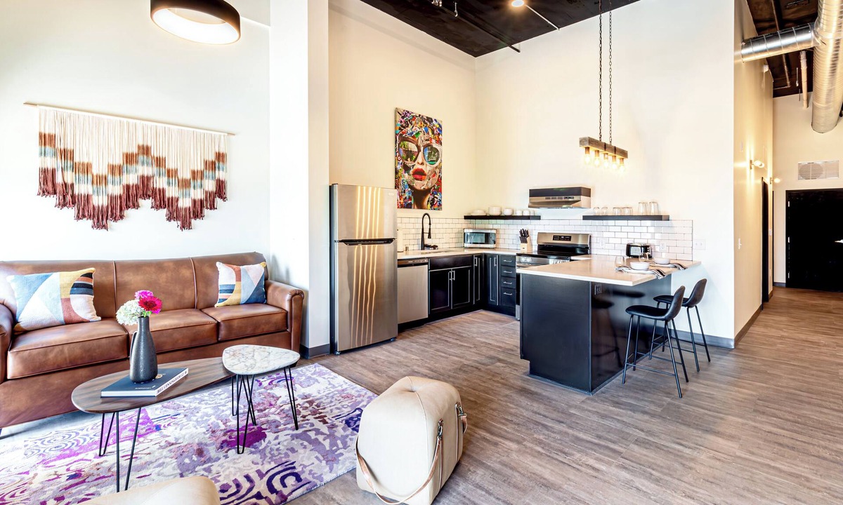 Madison Hotel | One Bedroom King with views of the heart of downtown.