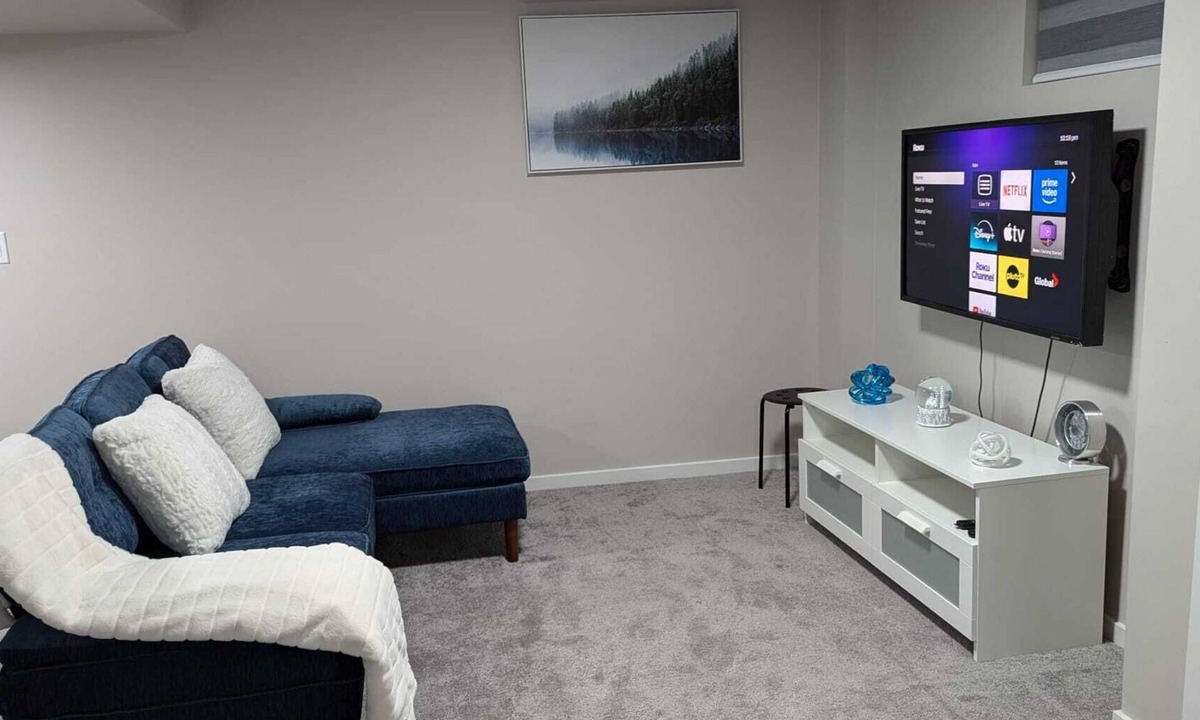 Fort Gary House | One-BR Private Suite in South Winnipeg | Near UofM (STRA-2025-2655115)