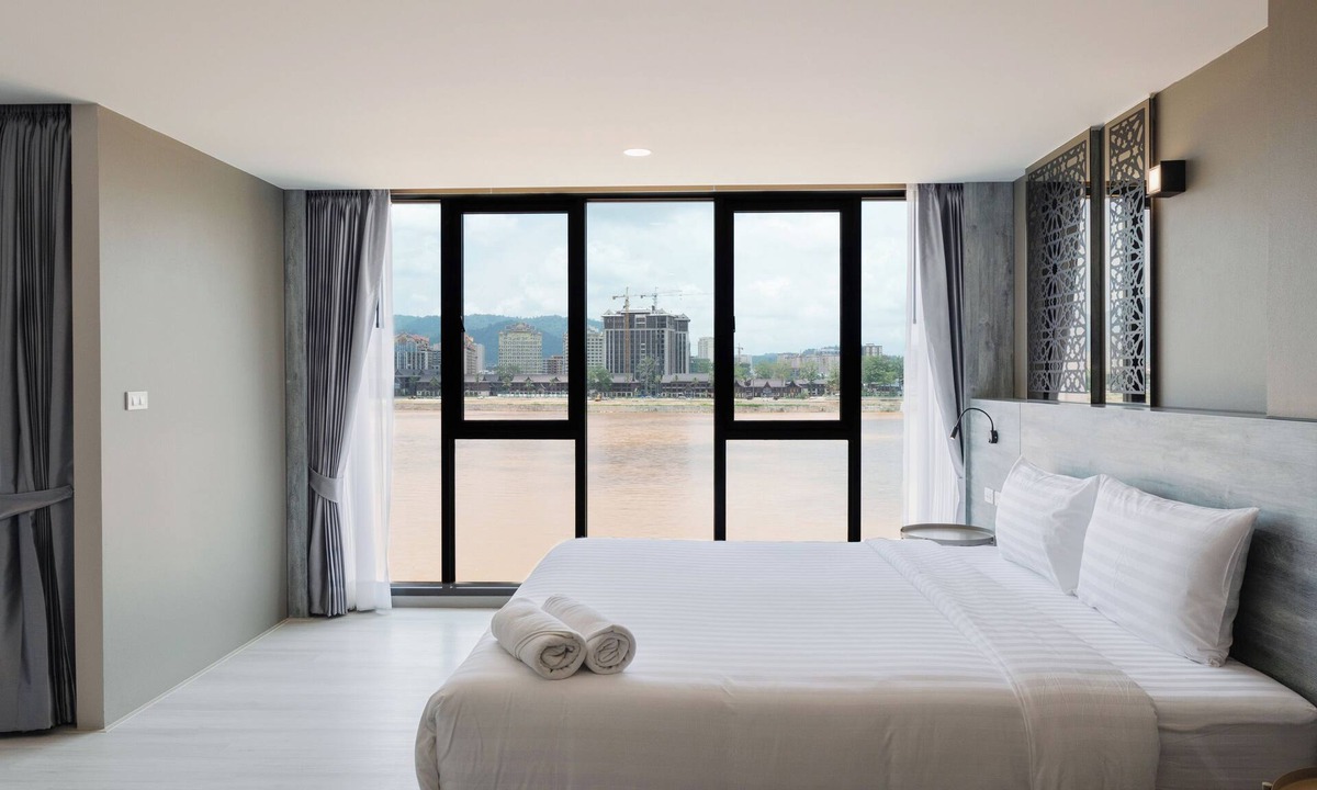 Sop Ruak Hotel | One Budget Chiangsaen