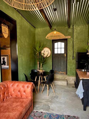 Koringberg House | One Eye Dog