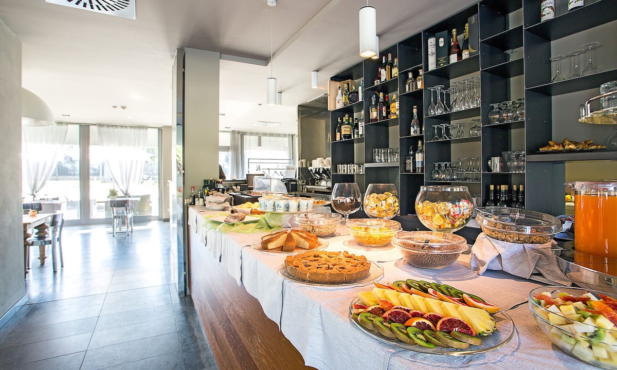 Dalmine Hotel | One Hotel & Restaurant