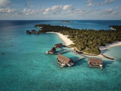 Reethi Rah Resort | One&Only Reethi Rah