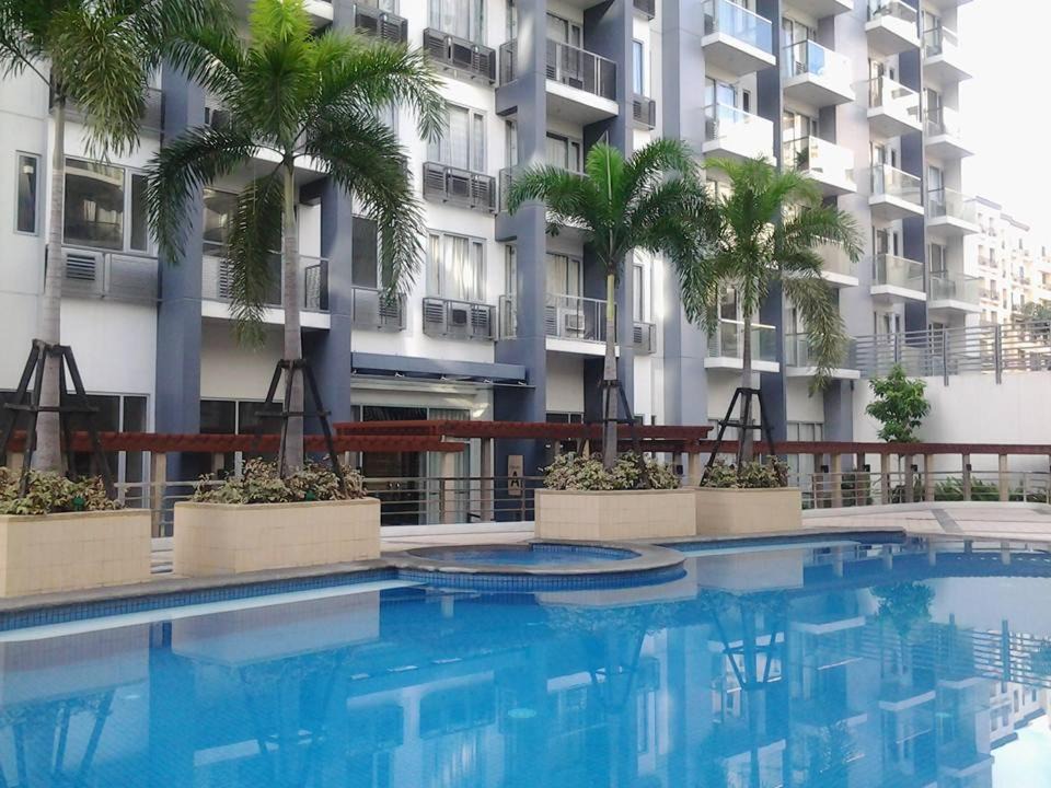 Pasay Apartment | One Palm Tree Villas