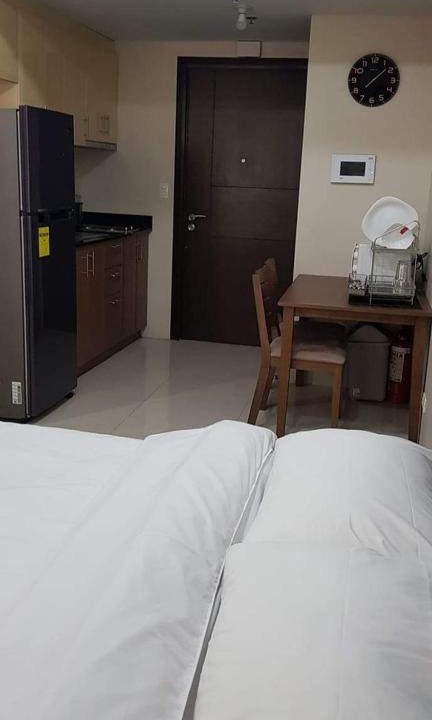 Pasay Apartment | One Palm Tree Villas
