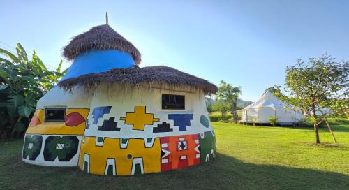 Sop Ruak Hotel | OneSeasonFarm Chiangsaen