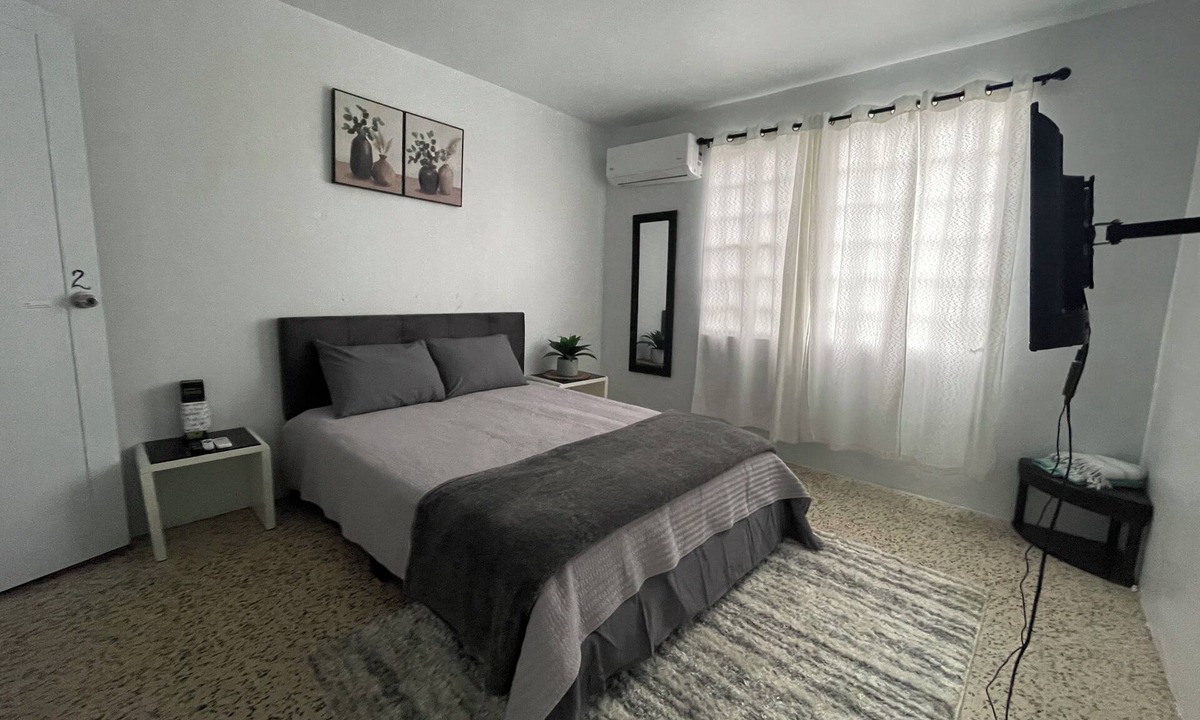 Guayama House | only for couples tranquil place 1bd near Plaza Guayama