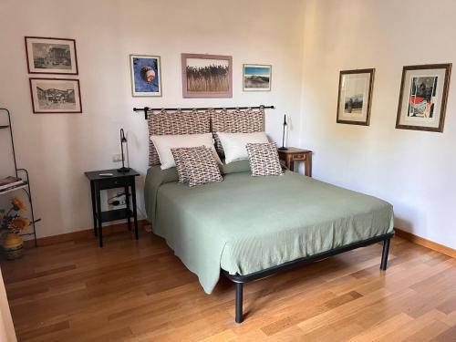 Romola House | OnlyOne