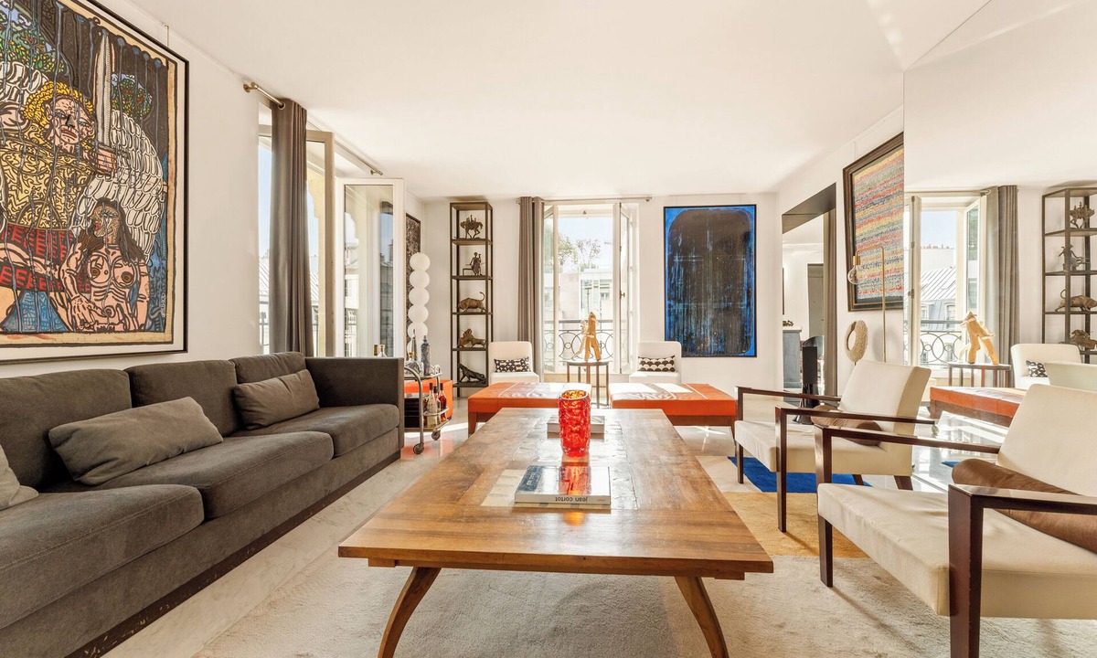 Vivienne Apartment | Opéra Comique
