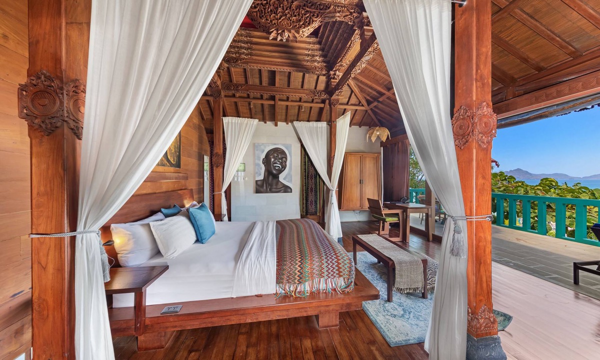 El Nido Resort | Open-layout Villa with Balcony and Seaviews