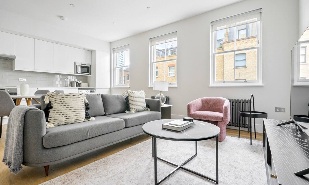 Bishop's Apartment | Open plan Waterloo, 2BR, New build, terrace, by Blueground
