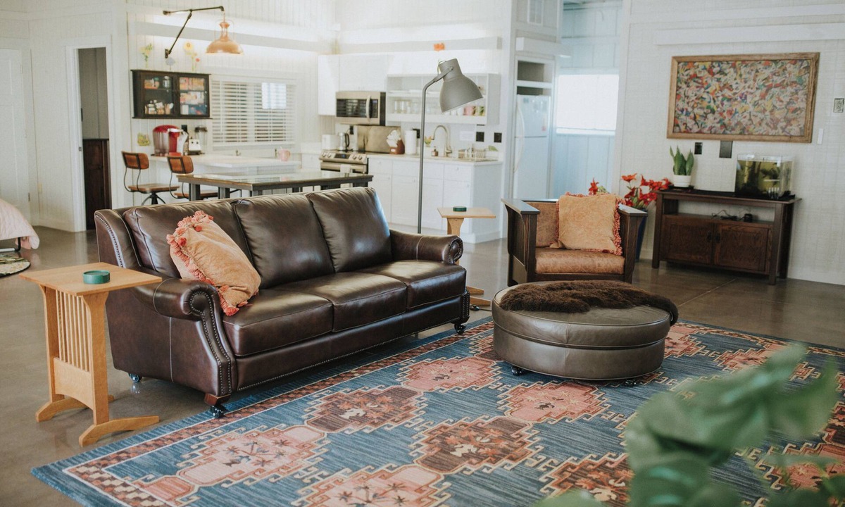 Alexander Apartment | Open Studio Retreat~ Close to AVL