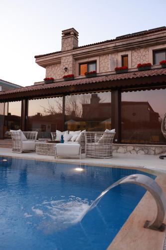 Kocasinan Hotel | Opia Alaçatı
