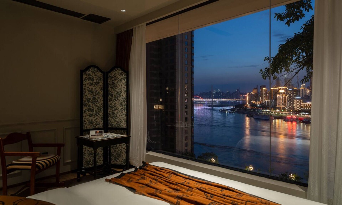 Wusheng County Hotel | OR BLACK Hotel