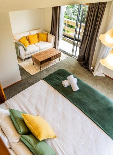 Whangarei Cabin | Ora Springs Retreat