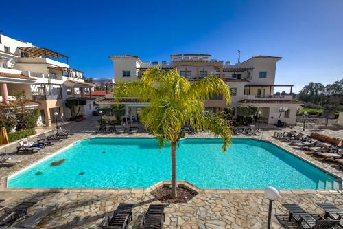 Paphos Apartment | Oracle Exclusive Resort 2bdr Apartment by VICHY Holidays