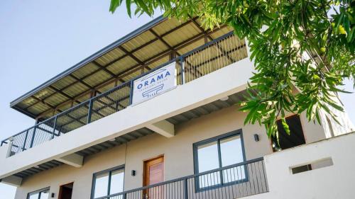 Bantay Apartment | Orama Transient House