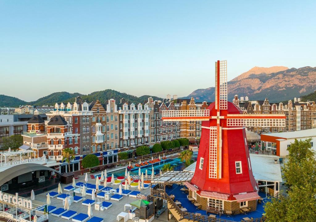Kemer Resort | Orange County Kemer