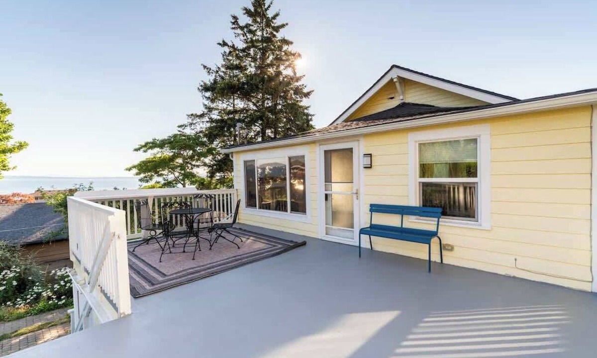Richmond Beach Apartment | Orca Haven ~ 2BR w/Scenic Views in Richmond Beach