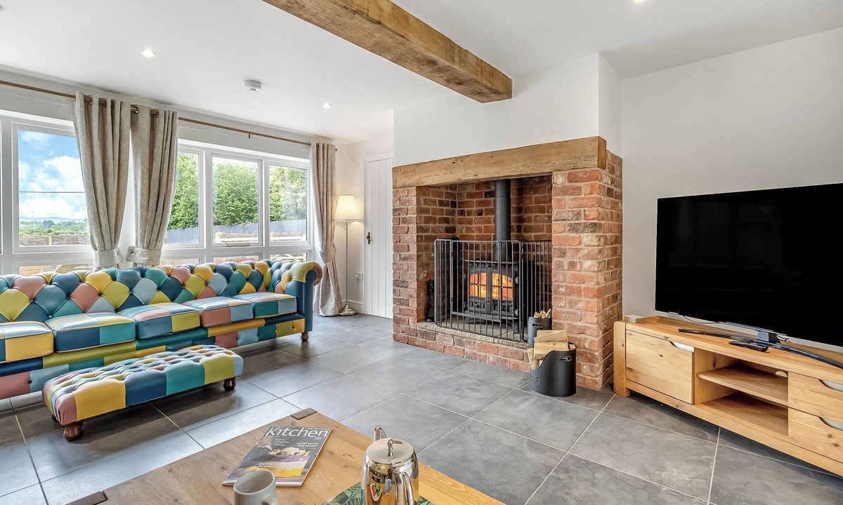 Pontesbury Cottage | Orchard Barns - UK47200