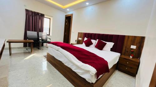 Orchha Hotel | Orchha Hill Hotel