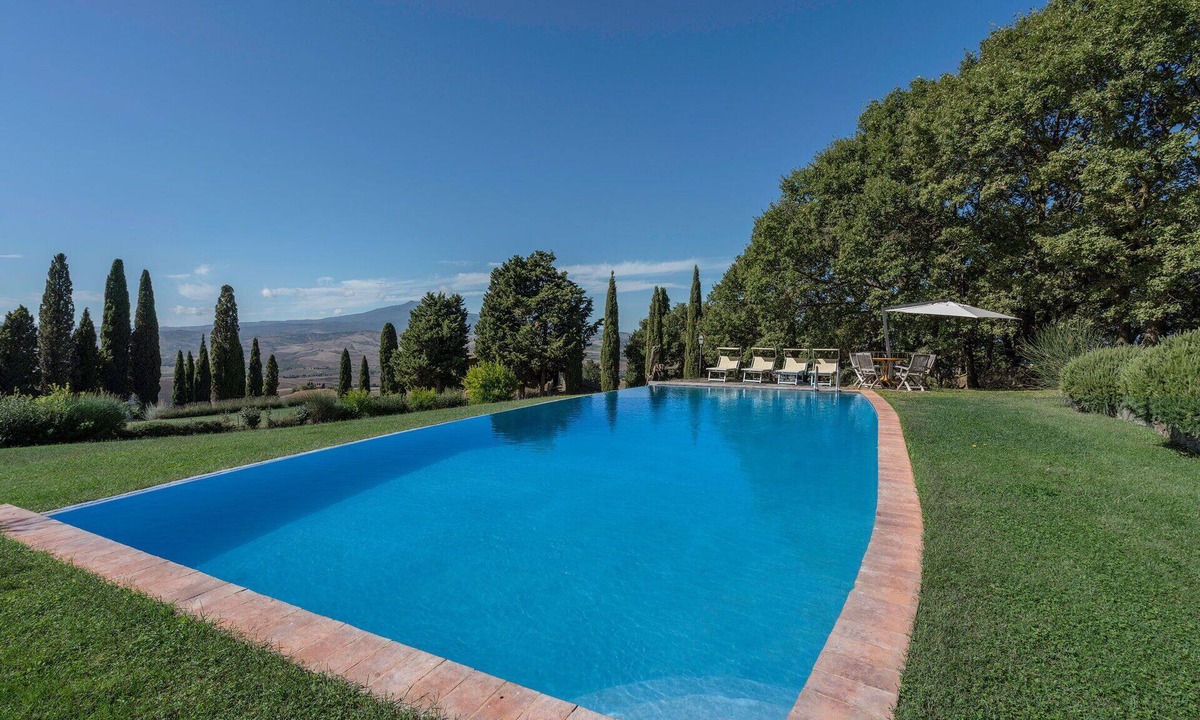 Sarteano Villa | Orcia Panoramic View With Pool