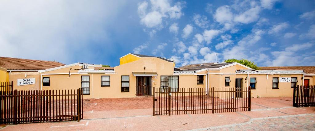 Cape Town Cabin | Oria Lodge