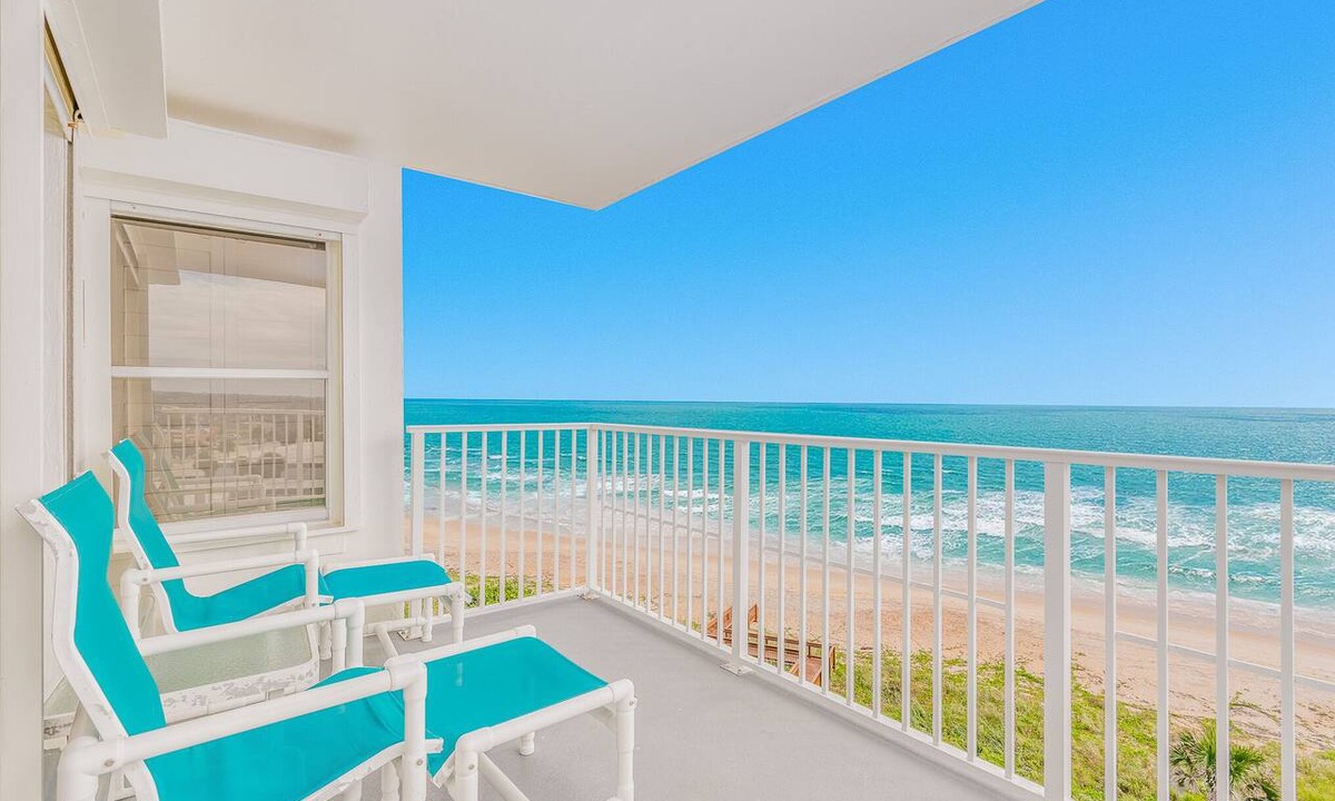 Seawinds Condo Condo | Ormond Beach Oceanfront Condo | Pool | Seawinds #601