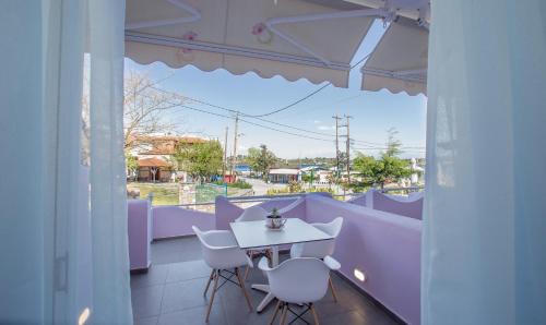 Ormos Panagias Apartment | Ormos View Apartments