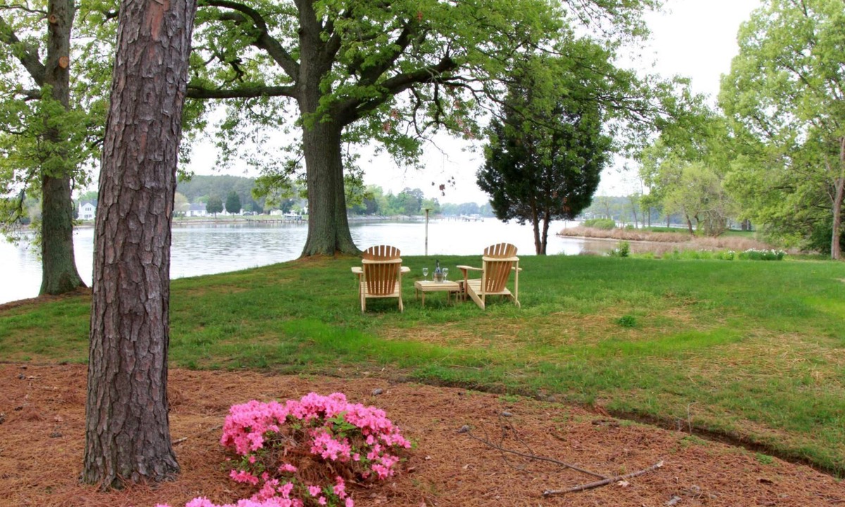 St. Michaels House | Osprey Point - Tranquil Waterfront Cottage w/ Pool & Kayaks - Pets Welcome!