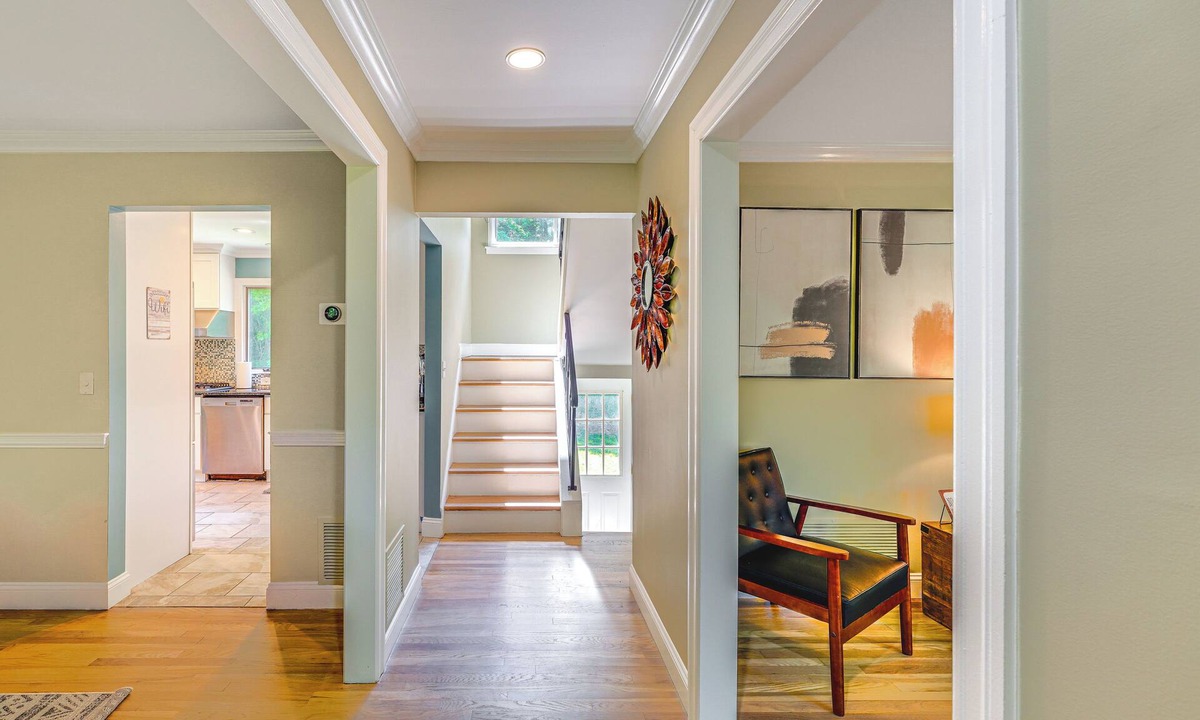 Ossining Cottage | Ossining Vacation Rental Near River, Trails & Mta!