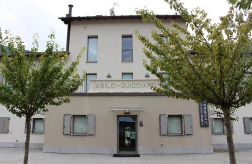 Valtellina Bed & Breakfast | Ostello Guicciardi