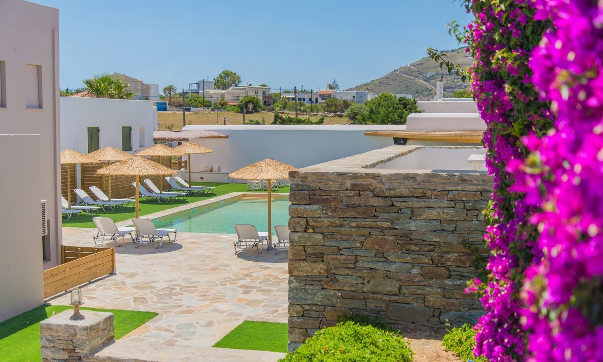 Gavrio Hotel | Ostria Hotel