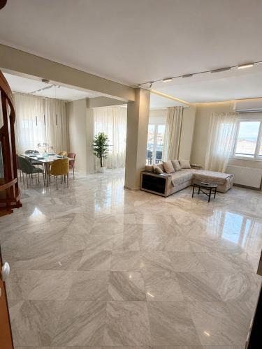 Thermaikos Apartment | Ostria Sea View Maisonette # 5 Separate Bedrooms