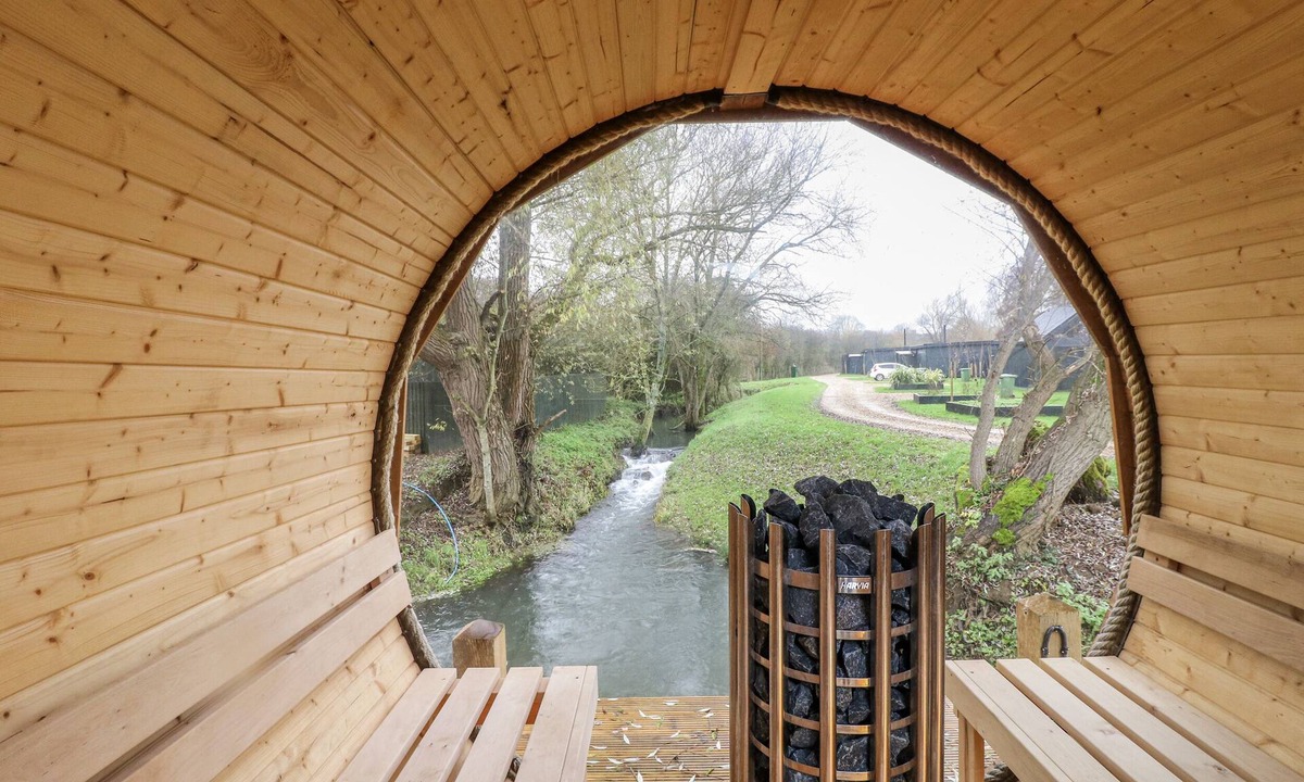 South Luffenham Cottage | Otter's View
